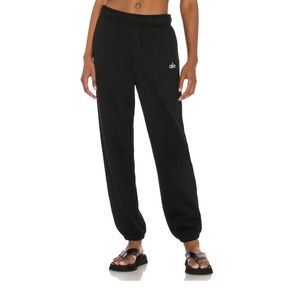 Alo Accolade Sweatpants (NWOT)